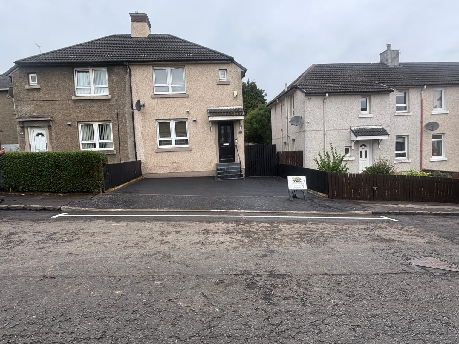 Completed GMGB tarmac driveway